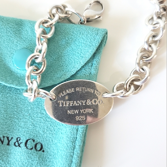 Tiffany & Co. Jewelry - ❗SOLD❗Tiffany & Co. Oval Tag Link Bracelet